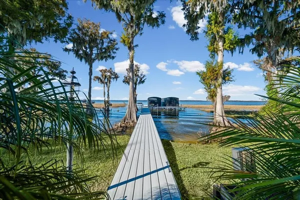 $2,350,000 | 1200 Peninsula Drive, Tavares, FL 32778