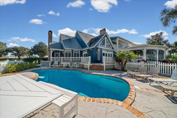 $2,350,000 | 1200 Peninsula Drive, Tavares, FL 32778