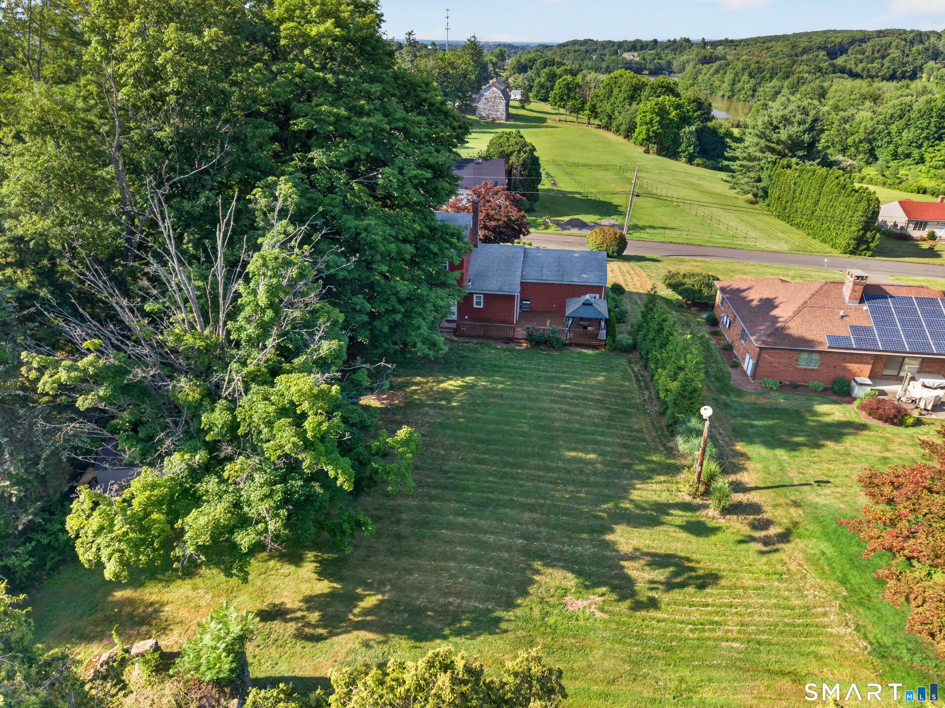 9 Round Hill Road Middletown, CT 06457 - Photo 25 of 28