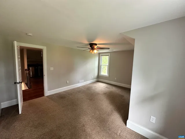 $2,495 | 3832 Scottsville Road, Charlottesville, VA 22902