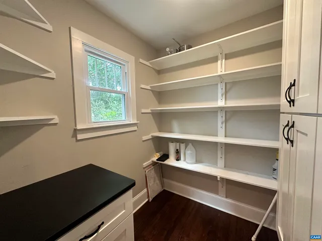 $2,495 | 3832 Scottsville Road, Charlottesville, VA 22902