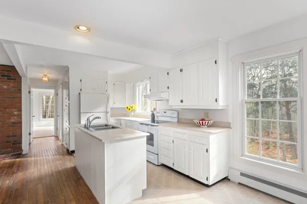 $2,100,000 | 13 Hemlock Drive, Lincolnville, ME 04849