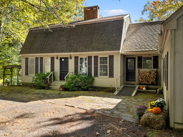 $2,100,000 | 13 Hemlock Drive, Lincolnville, ME 04849