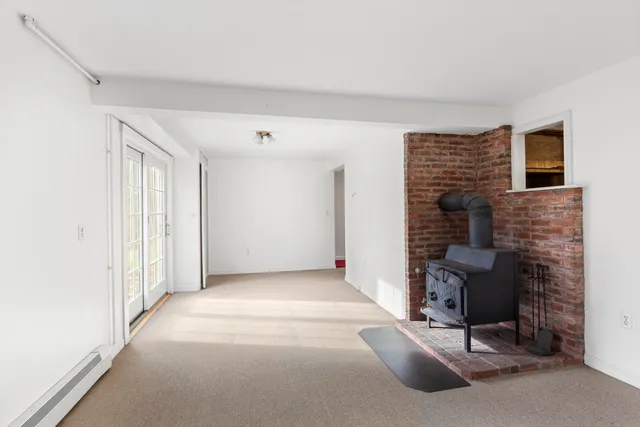 $2,100,000 | 13 Hemlock Drive, Lincolnville, ME 04849