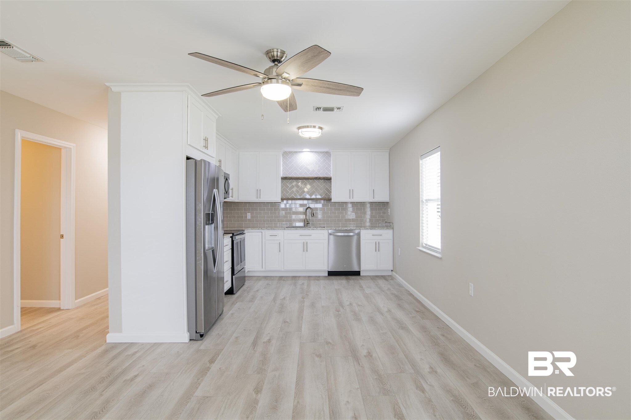7961 Bayshore Drive Elberta, AL 36530 - Photo 11 of 35