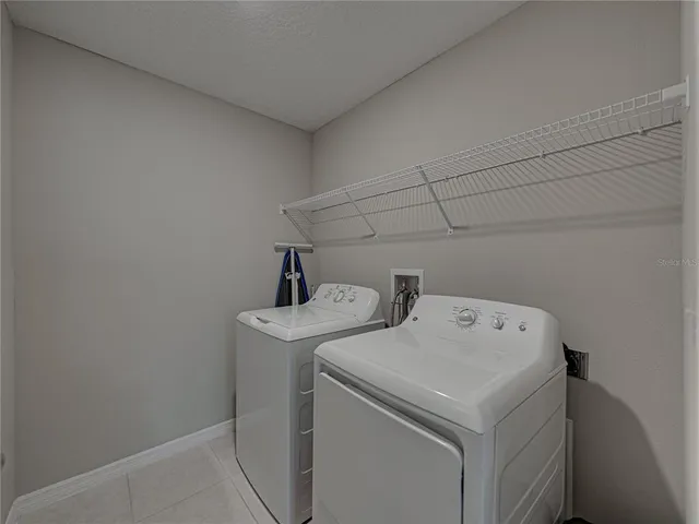 $390,000 | 413 Royal Empress Drive, Ruskin, FL 33570