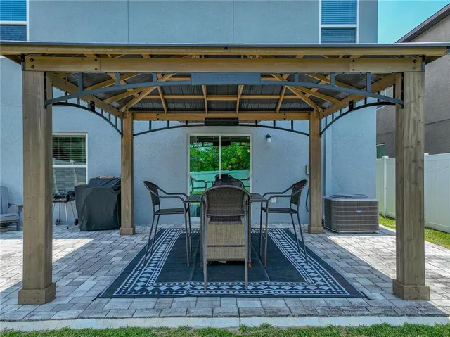 $390,000 | 413 Royal Empress Drive, Ruskin, FL 33570