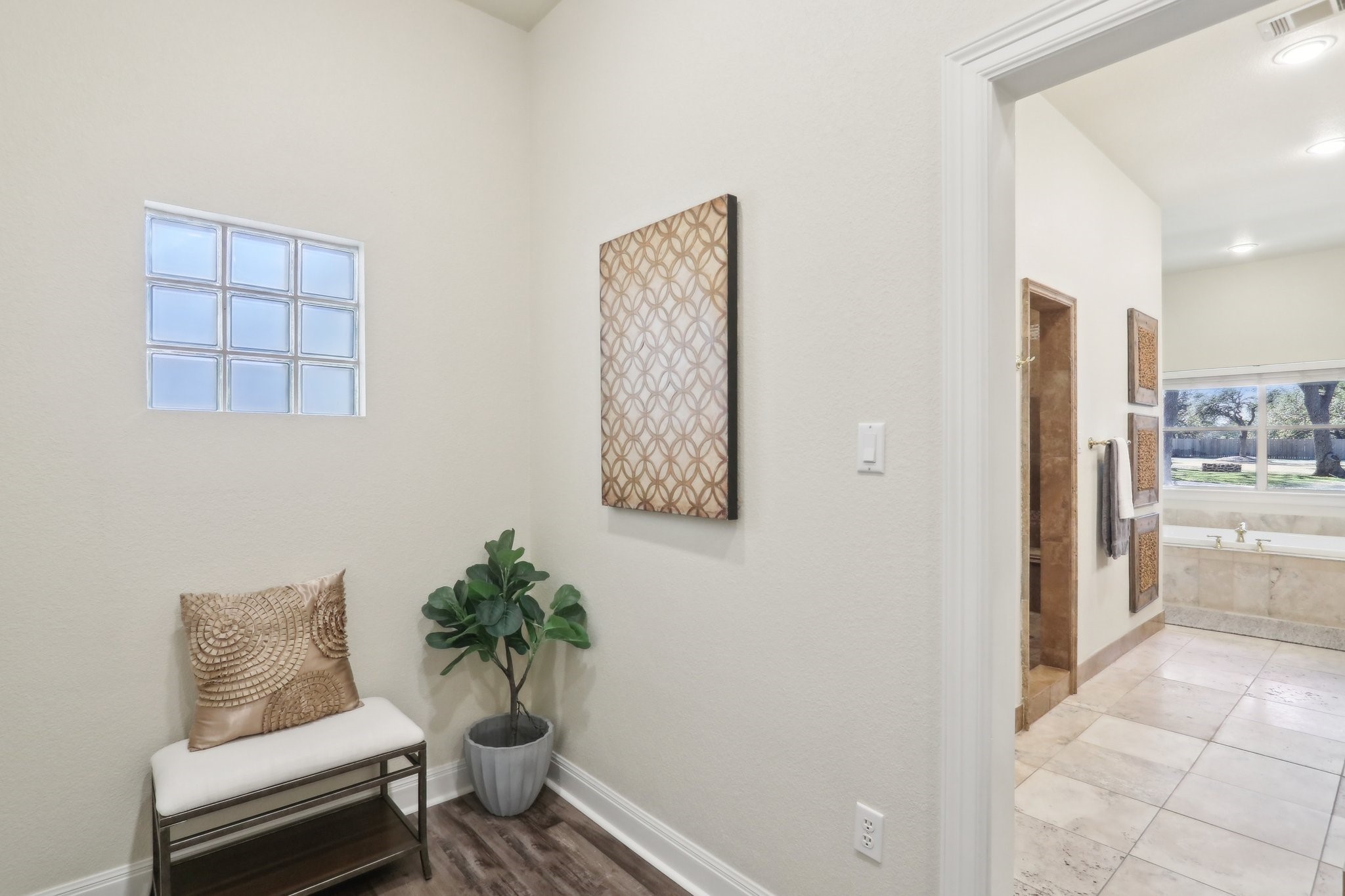 294 Logan Ranch Road Georgetown, TX 78628 - Photo 23 of 40 a living room with furniture and wooden floor