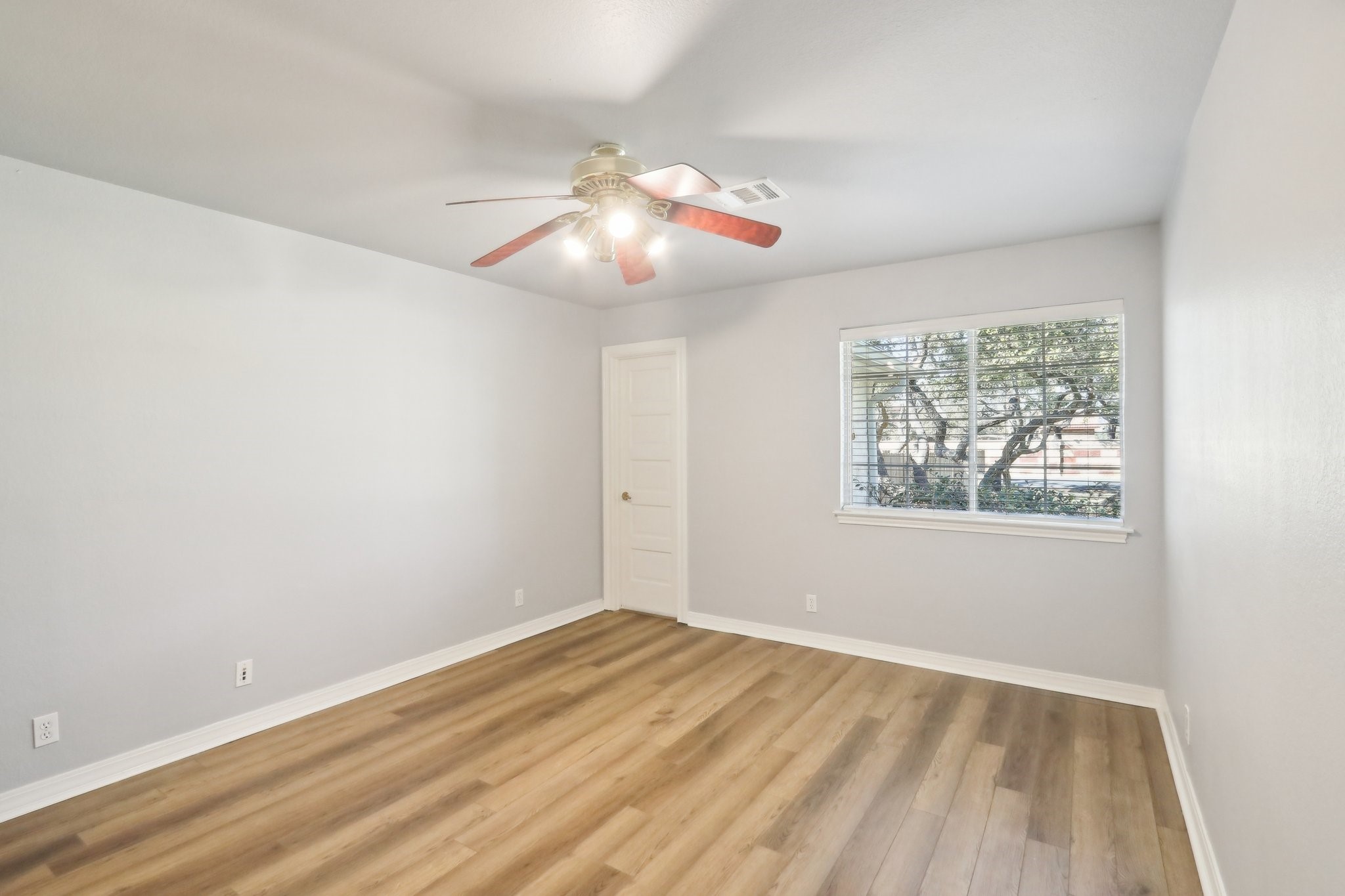 294 Logan Ranch Road Georgetown, TX 78628 - Photo 27 of 40 a view of an empty room with a window
