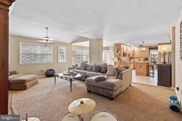 $1,199,000 | 432 Schindler Drive, Yardley, PA 19067