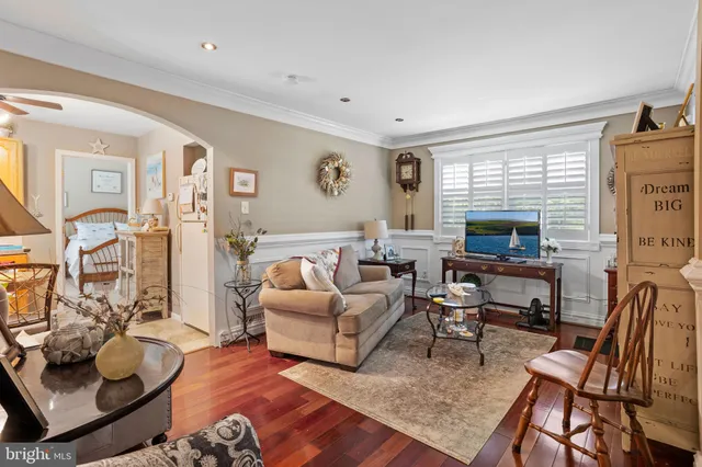 $1,199,000 | 432 Schindler Drive, Yardley, PA 19067