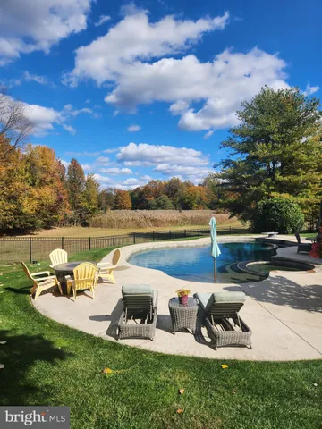 $1,199,000 | 432 Schindler Drive, Yardley, PA 19067