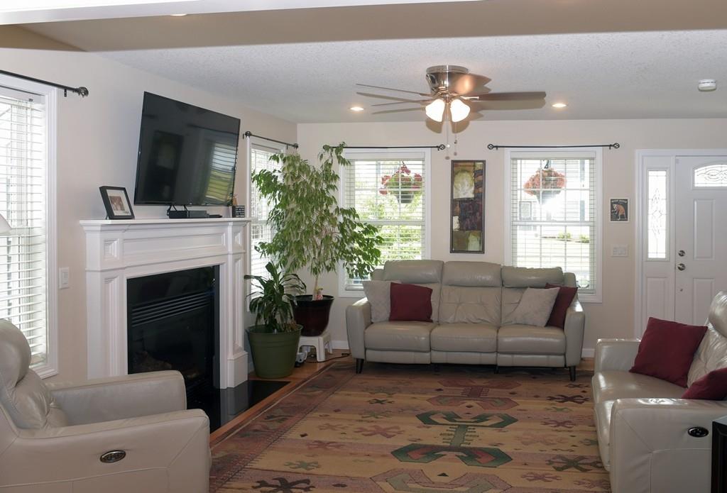 146 Naismith Street Springfield, MA 01104 - Photo 7 of 26 Gallery Image 7