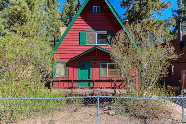 $2,000 | 417 West Sherwood Boulevard, Big Bear City, CA 92314