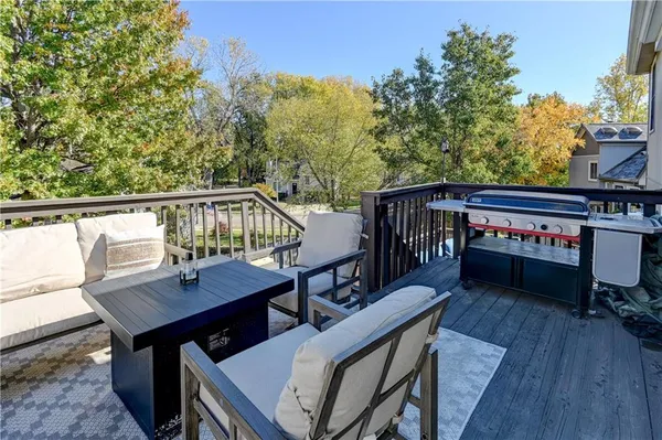 $375,000 | 8505 North McDonald Avenue, Kansas City, MO 64153