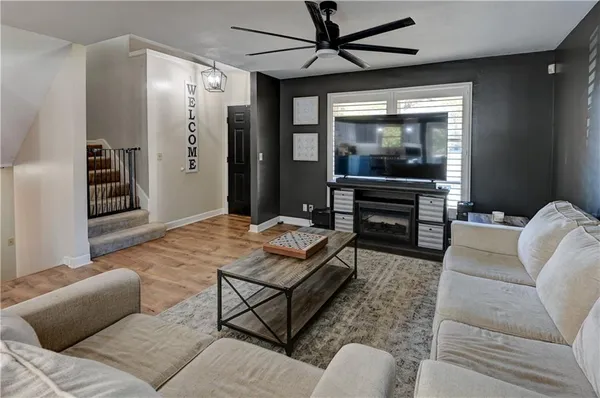 $375,000 | 8505 North McDonald Avenue, Kansas City, MO 64153