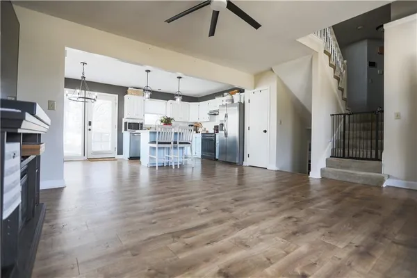 $375,000 | 8505 North McDonald Avenue, Kansas City, MO 64153