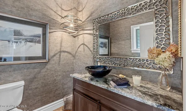 $1,795,000 | 9925 North Country Club Drive, Hayden Lake, ID 83835