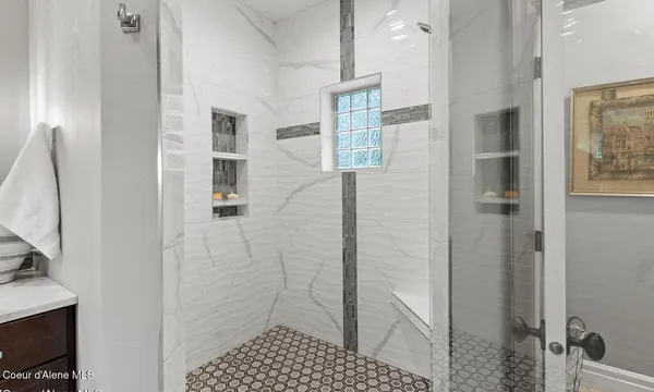 $1,795,000 | 9925 North Country Club Drive, Hayden Lake, ID 83835