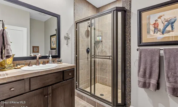 $1,795,000 | 9925 North Country Club Drive, Hayden Lake, ID 83835