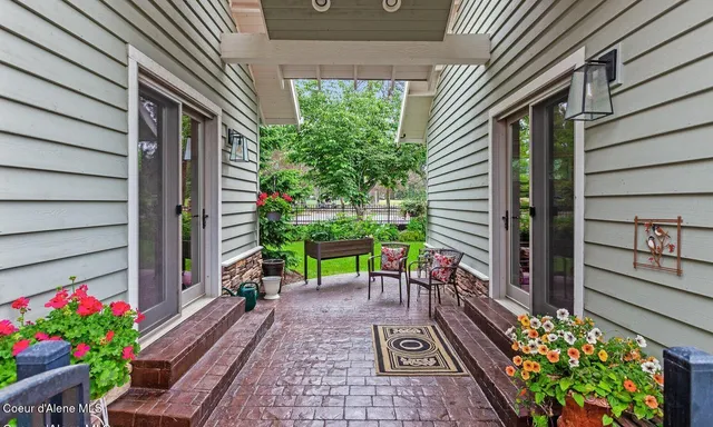 $1,795,000 | 9925 North Country Club Drive, Hayden, ID 83835