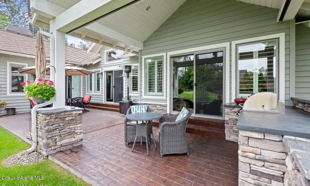 $1,795,000 | 9925 North Country Club Drive, Hayden, ID 83835