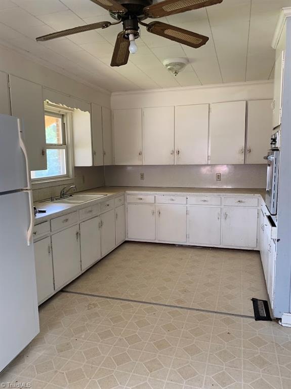 Large Kitchen