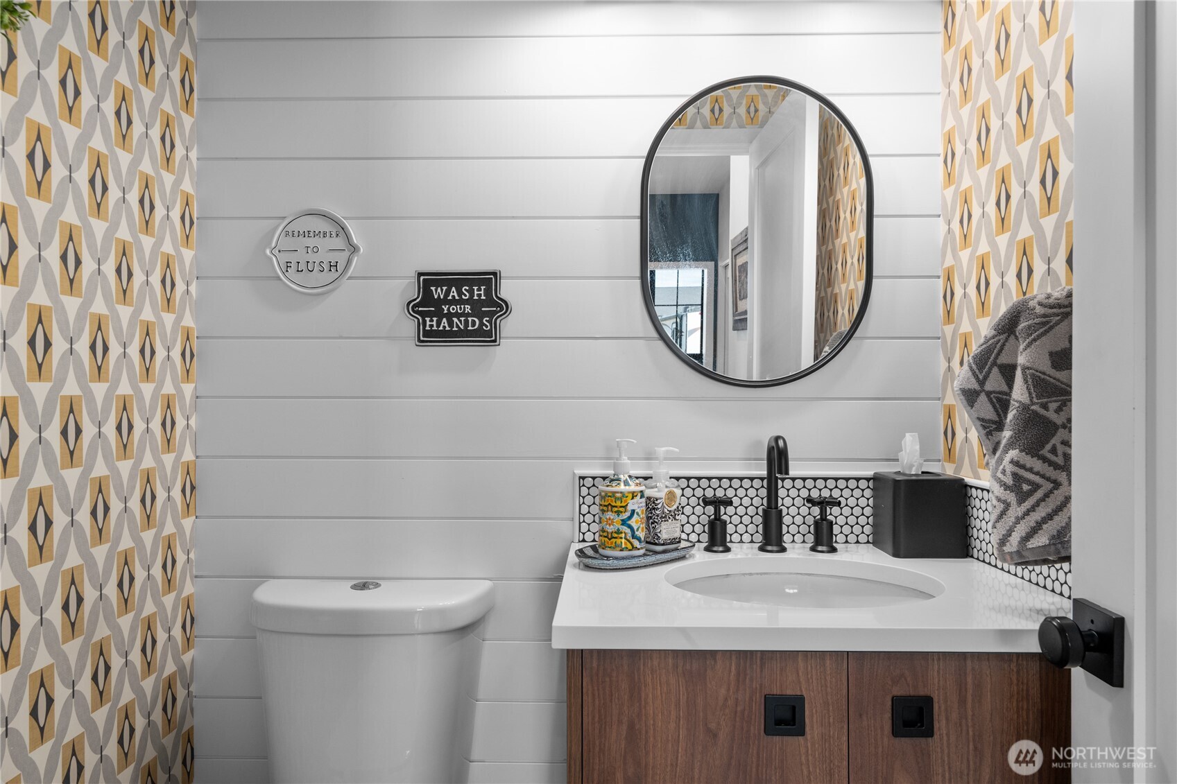 485 Hidden Lane Chelan, WA 98816 - Photo 16 of 40 a bathroom with a sink and a mirror