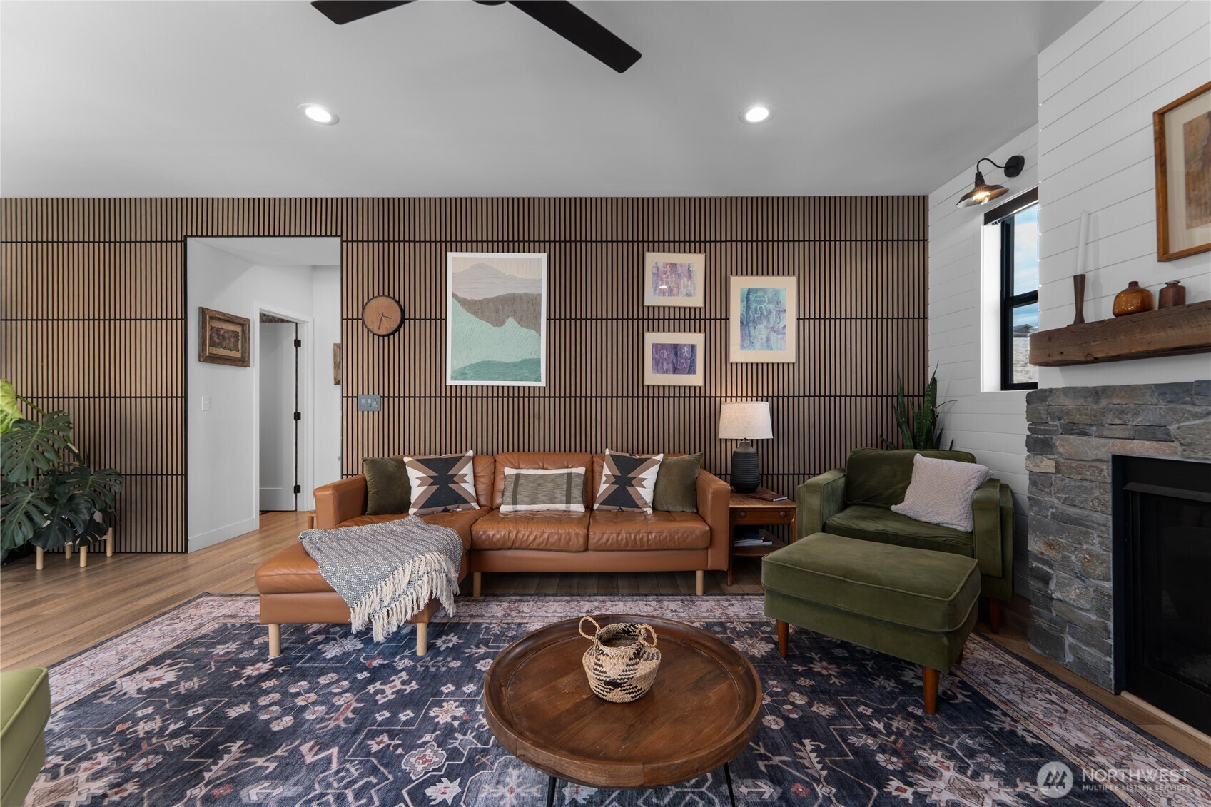 485 Hidden Lane Chelan, WA 98816 - Photo 17 of 40