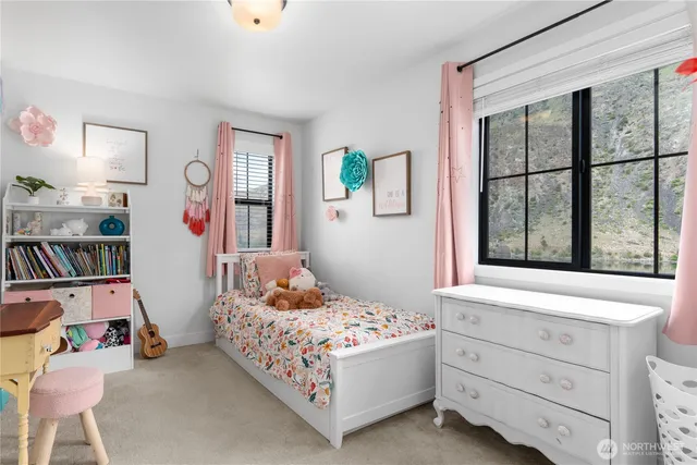 $1,325,250 | 485 Hidden Lane, Chelan, WA 98816