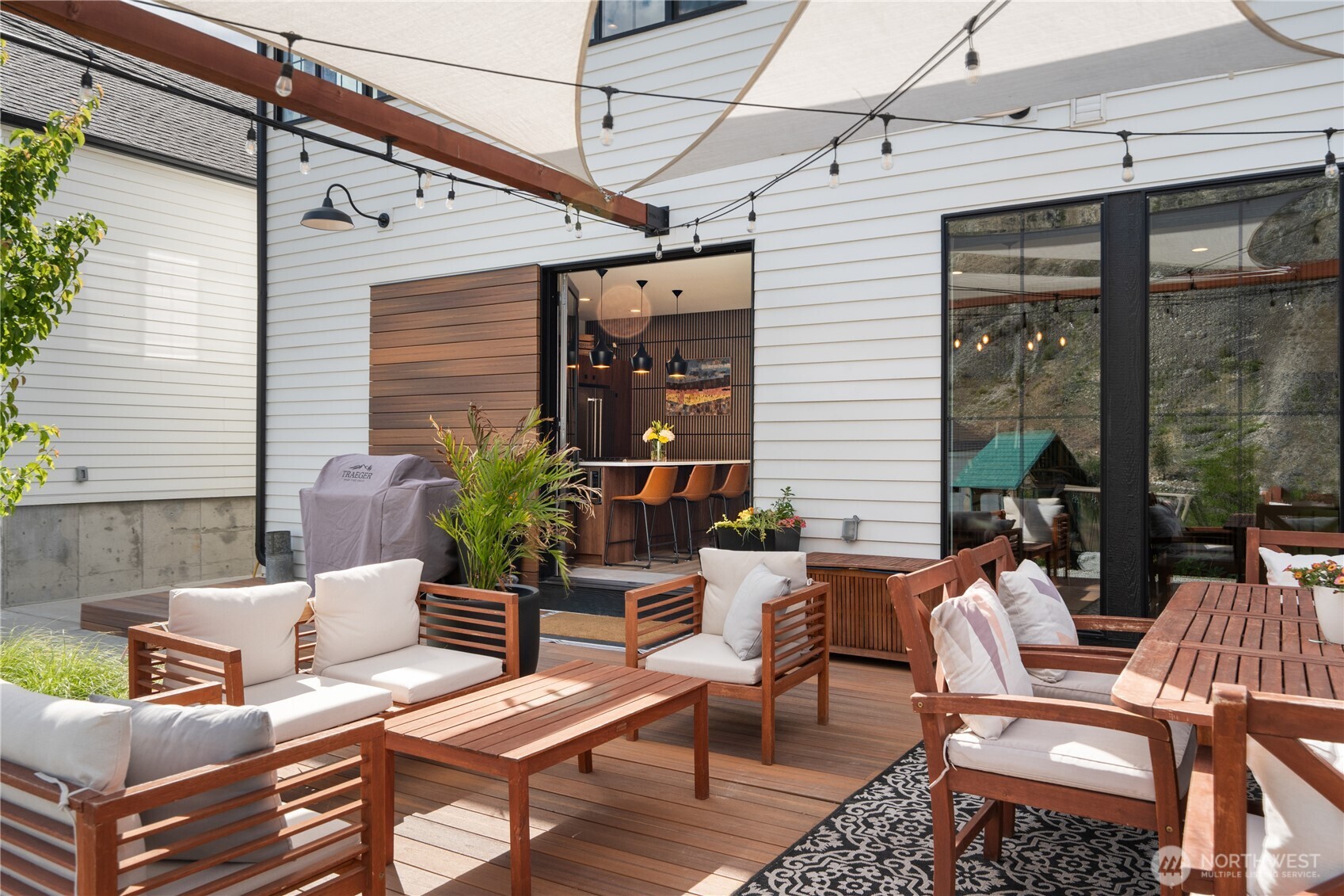 485 Hidden Lane Chelan, WA 98816 - Photo 6 of 40