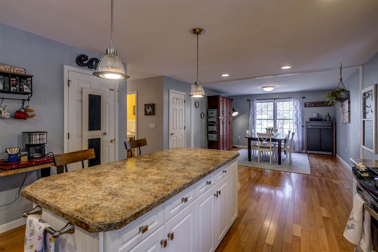 16 Homestead Road Amherst, NH 03031 - Photo 6 of 39
