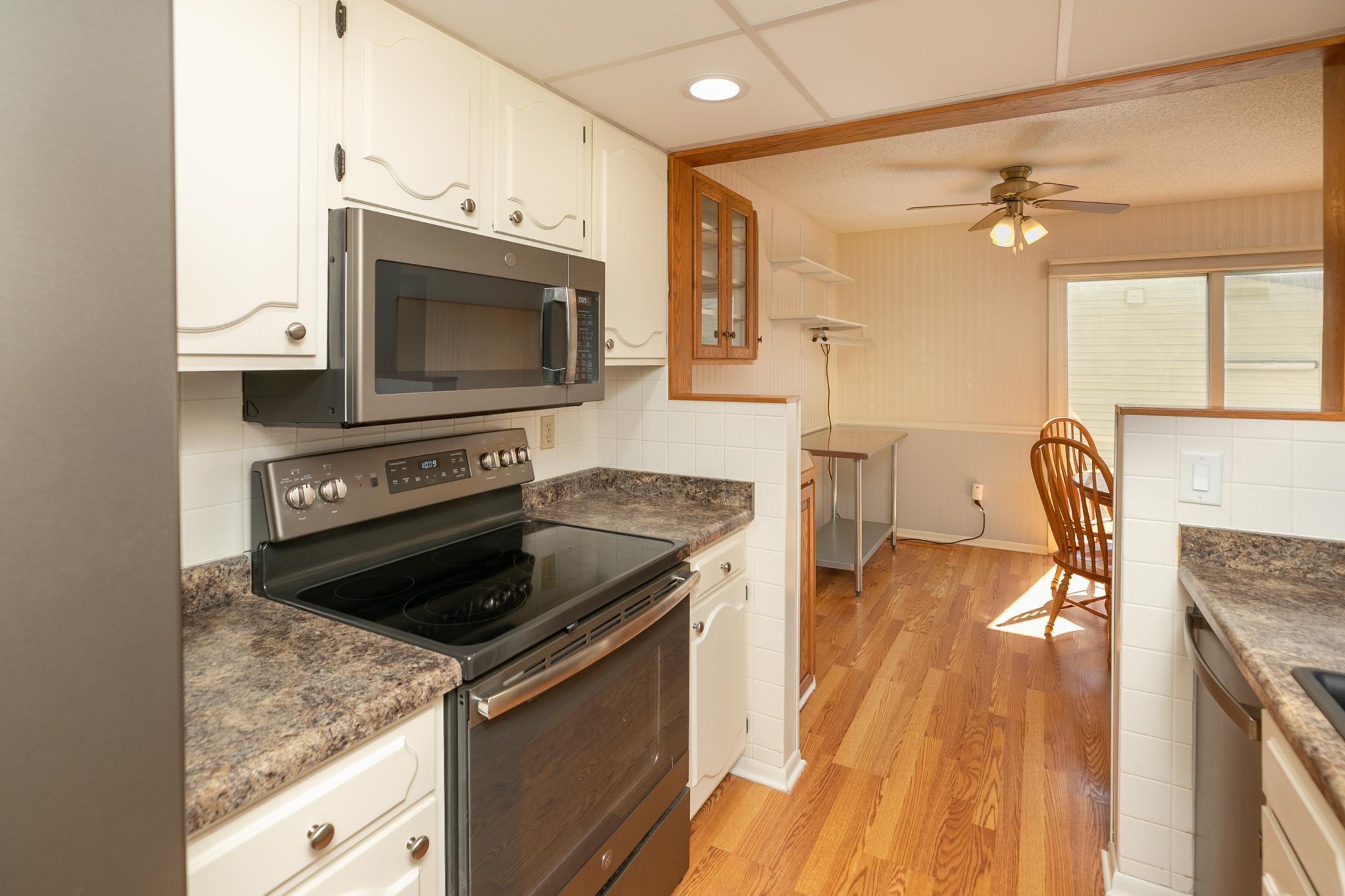 1657 Meadow Circle Southeast Rochester, MN 55904 - Photo 11 of 36 Gallery Image 11