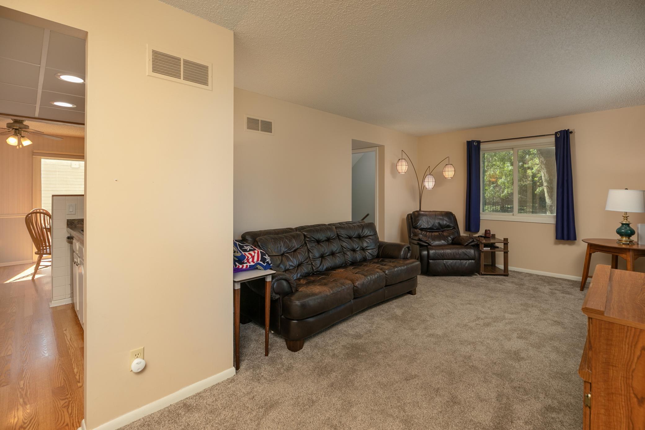 1657 Meadow Circle Southeast Rochester, MN 55904 - Photo 15 of 36 Gallery Image 15