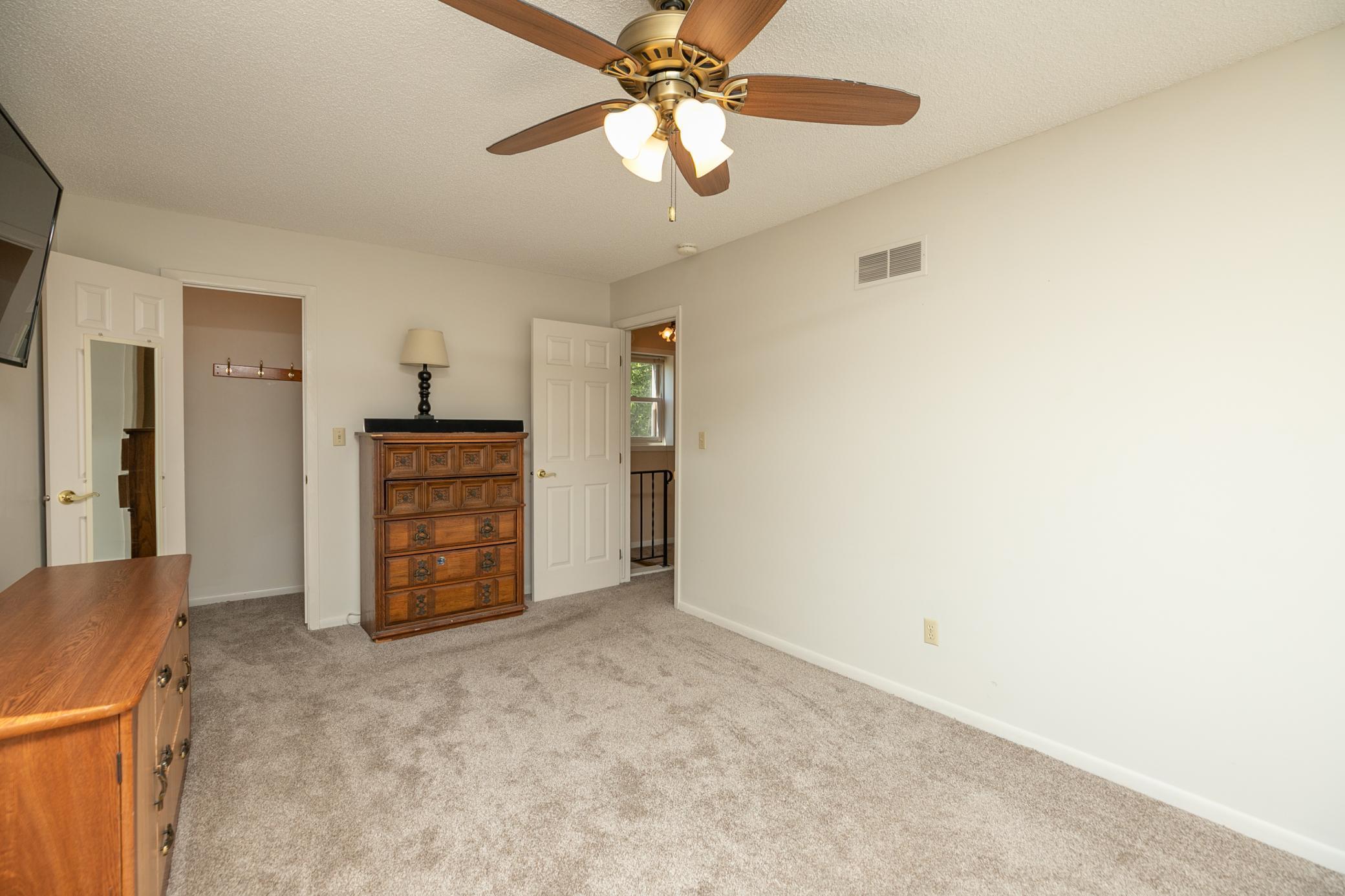 1657 Meadow Circle Southeast Rochester, MN 55904 - Photo 18 of 36 Gallery Image 18