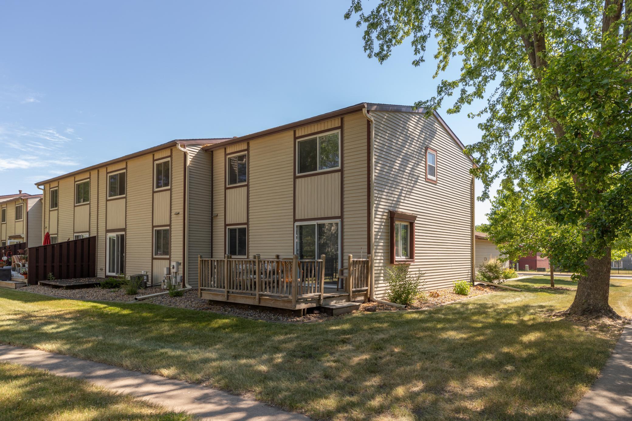 1657 Meadow Circle Southeast Rochester, MN 55904 - Photo 35 of 36 Gallery Image 35