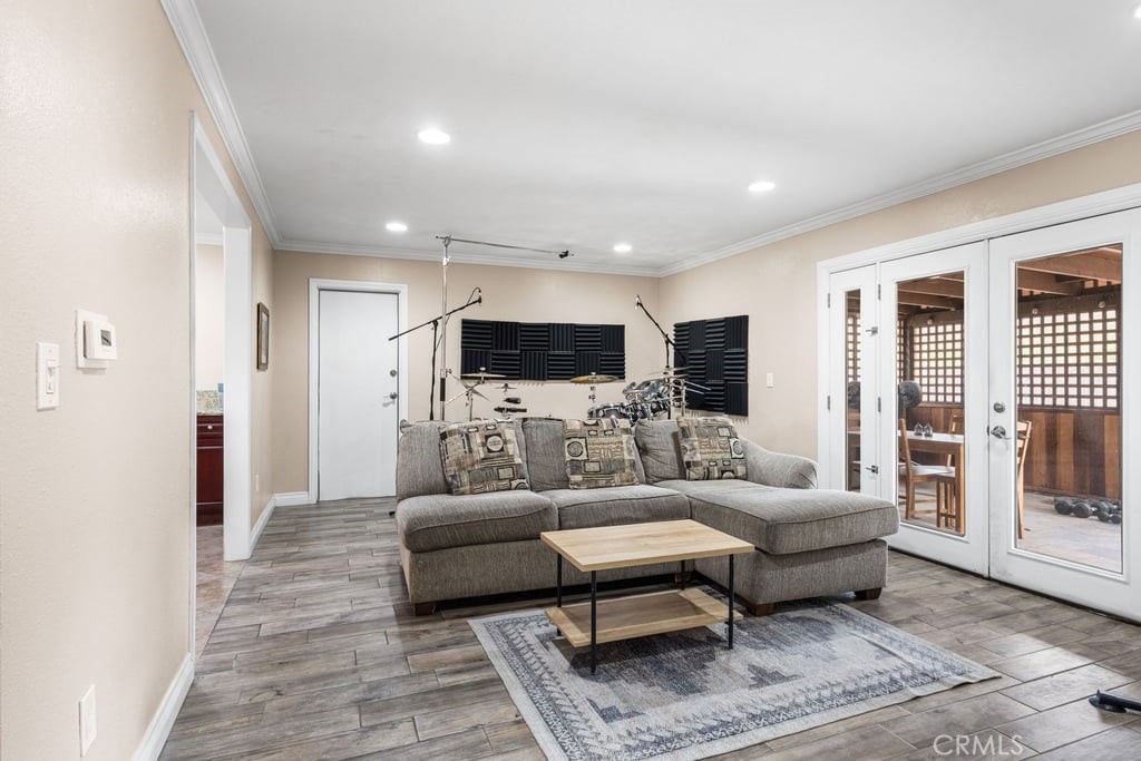 3554 Royal Simi Valley, CA 93063 - Photo 40 of 56