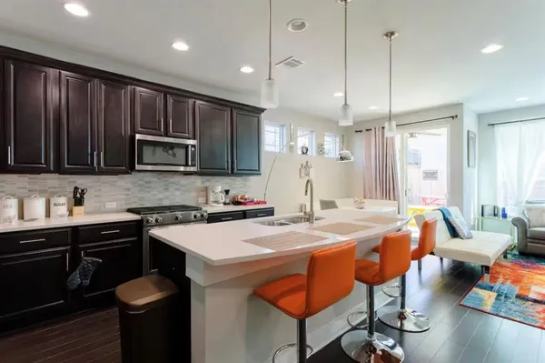 $3,500 | 807 East 16th Street, Unit A, Austin, TX 78702