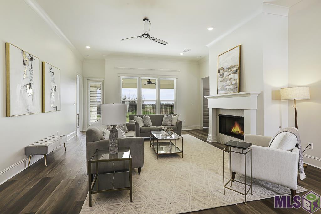 4313 Boulonnais Avenue Baton Rouge, LA 70820 - Photo 2 of 32