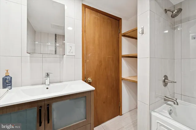 $649,900 | 1126 Mt Vernon Street, Philadelphia, PA 19123