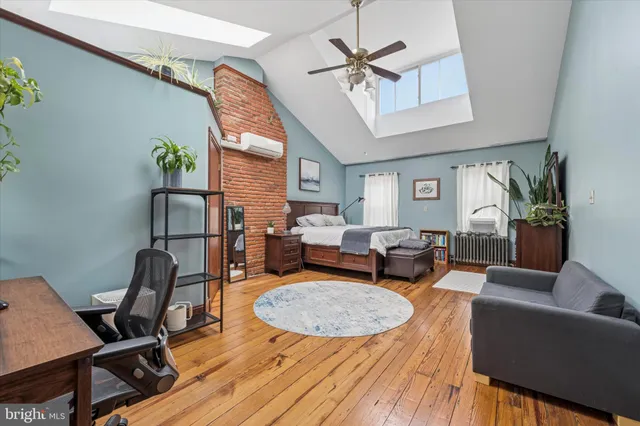$649,900 | 1126 Mt Vernon Street, Philadelphia, PA 19123