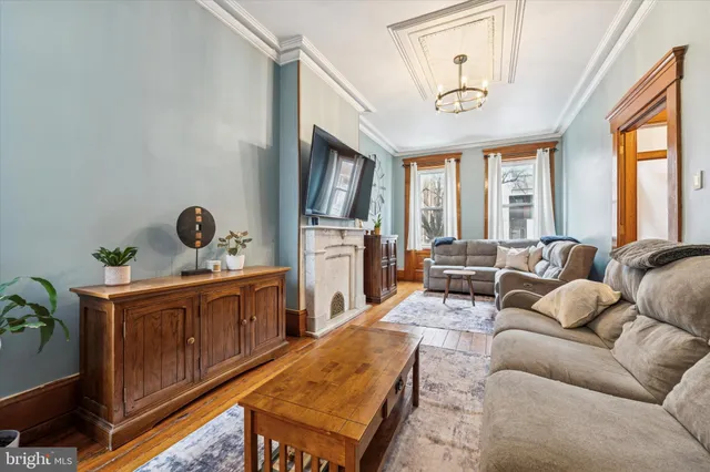 $649,900 | 1126 Mt Vernon Street, Philadelphia, PA 19123