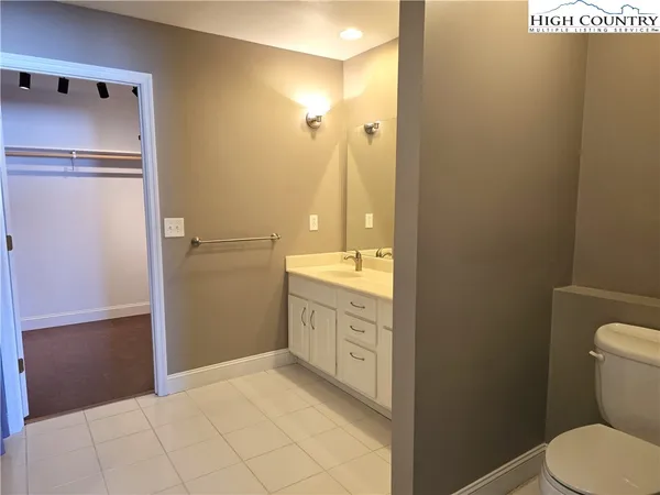 $415,000 | 207 Jefferson Station Place, Unit 207, West Jefferson, NC 28694