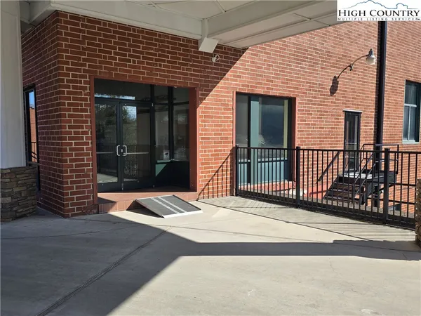 $415,000 | 207 Jefferson Station Place, Unit 207, West Jefferson, NC 28694