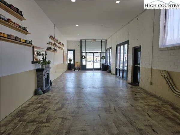 $415,000 | 207 Jefferson Station Place, Unit 207, West Jefferson, NC 28694