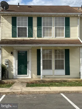 $1,675 | 1537 Violet Drive, Hagerstown, MD 21740
