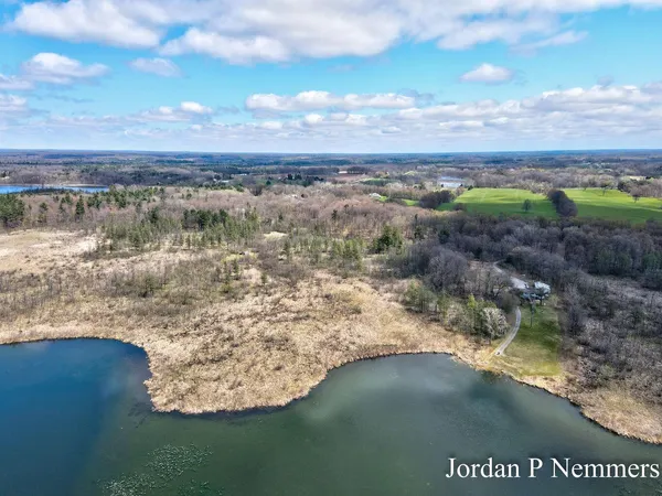 $2,200,000 | 12375 Overlook Drive Northeast, Greenville, MI 48838