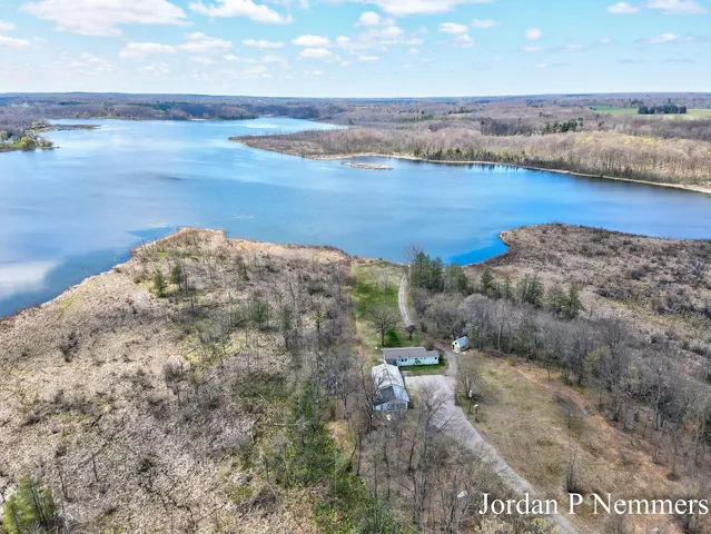 $2,200,000 | 12375 Overlook Drive Northeast, Greenville, MI 48838