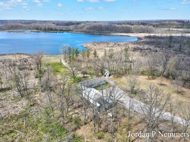 $2,200,000 | 12375 Overlook Drive Northeast, Greenville, MI 48838