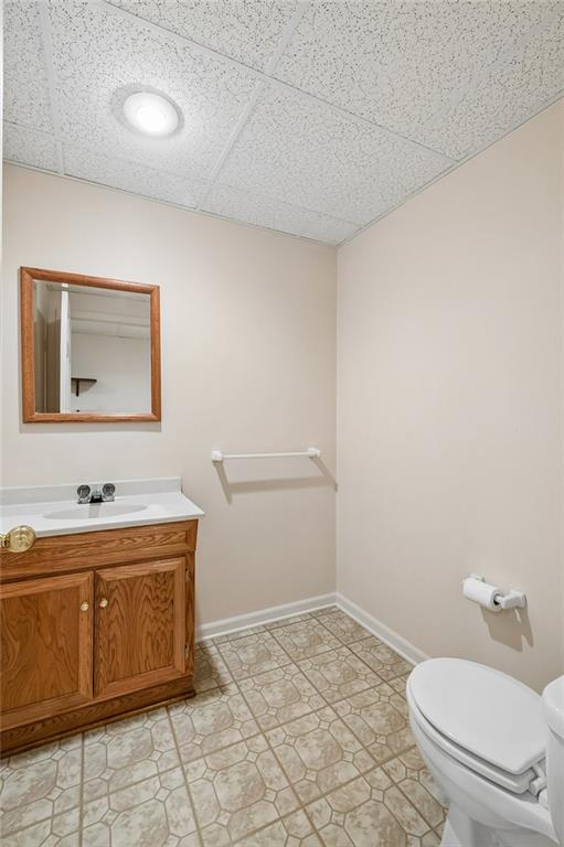 1025 Southeast Bridgehampton Way Lee's Summit, MO 64081 - Photo 30 of 35